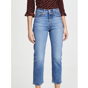 NWT Levi’s Wedgie Straight Jean